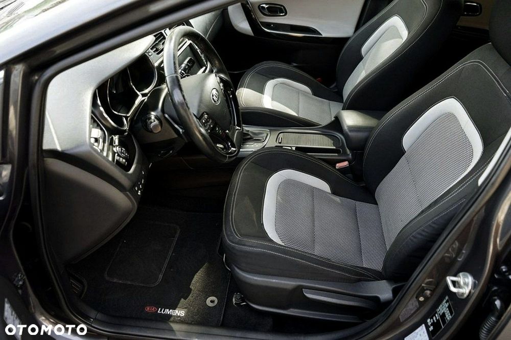 Kia Ceed - 19