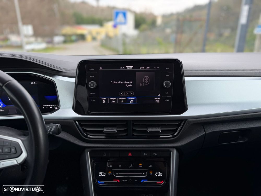 VW T-Roc 1.0 TSI Life - 24