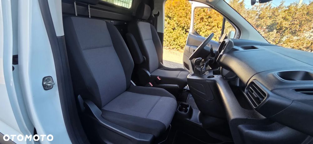 Opel Combo - 28