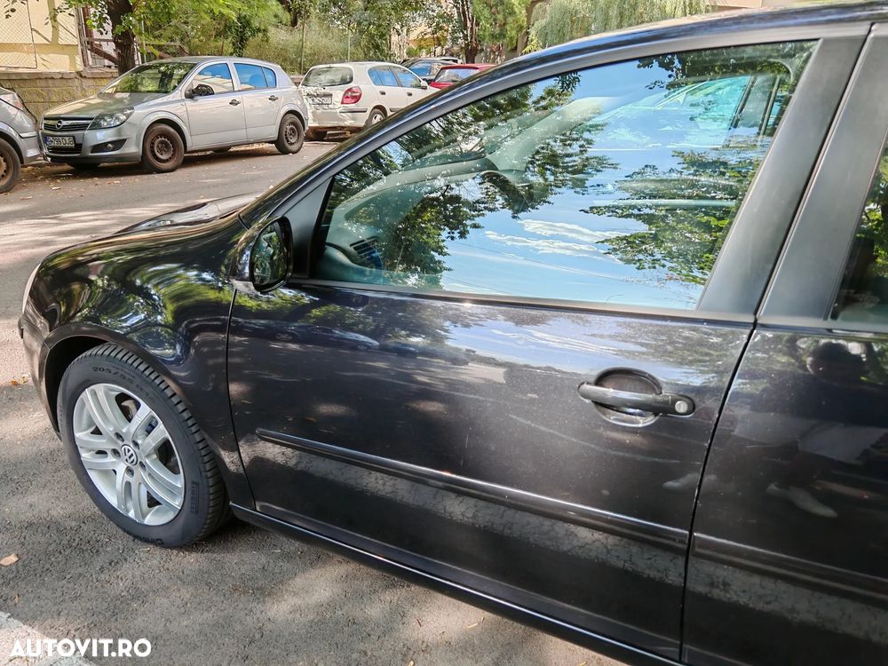 Volkswagen Golf - 12