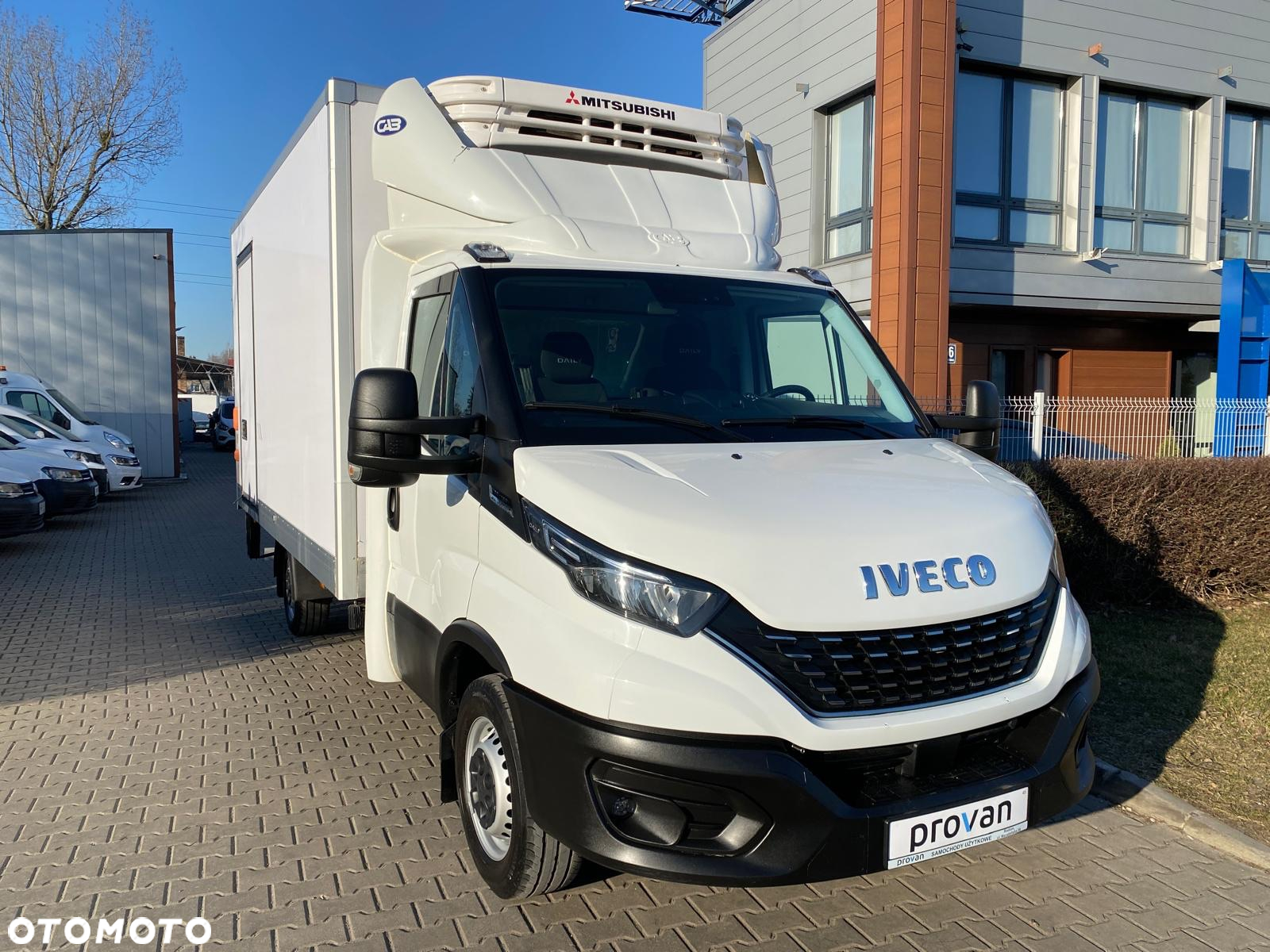 Iveco DAILY 35-160 2,3 HPI KONTENER CHŁODNIA MITSUBISHI WINDA ZEPRO - 4