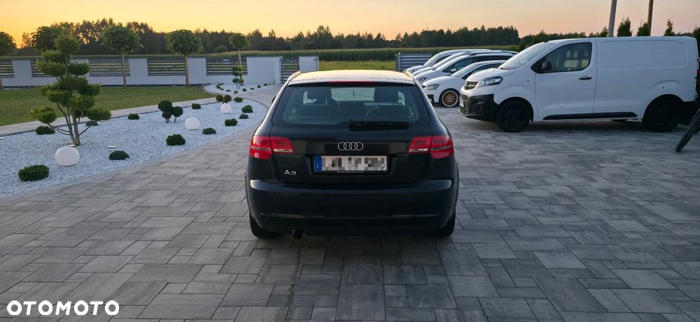 Audi A3 Sportback 1.6 Ambiente - 6