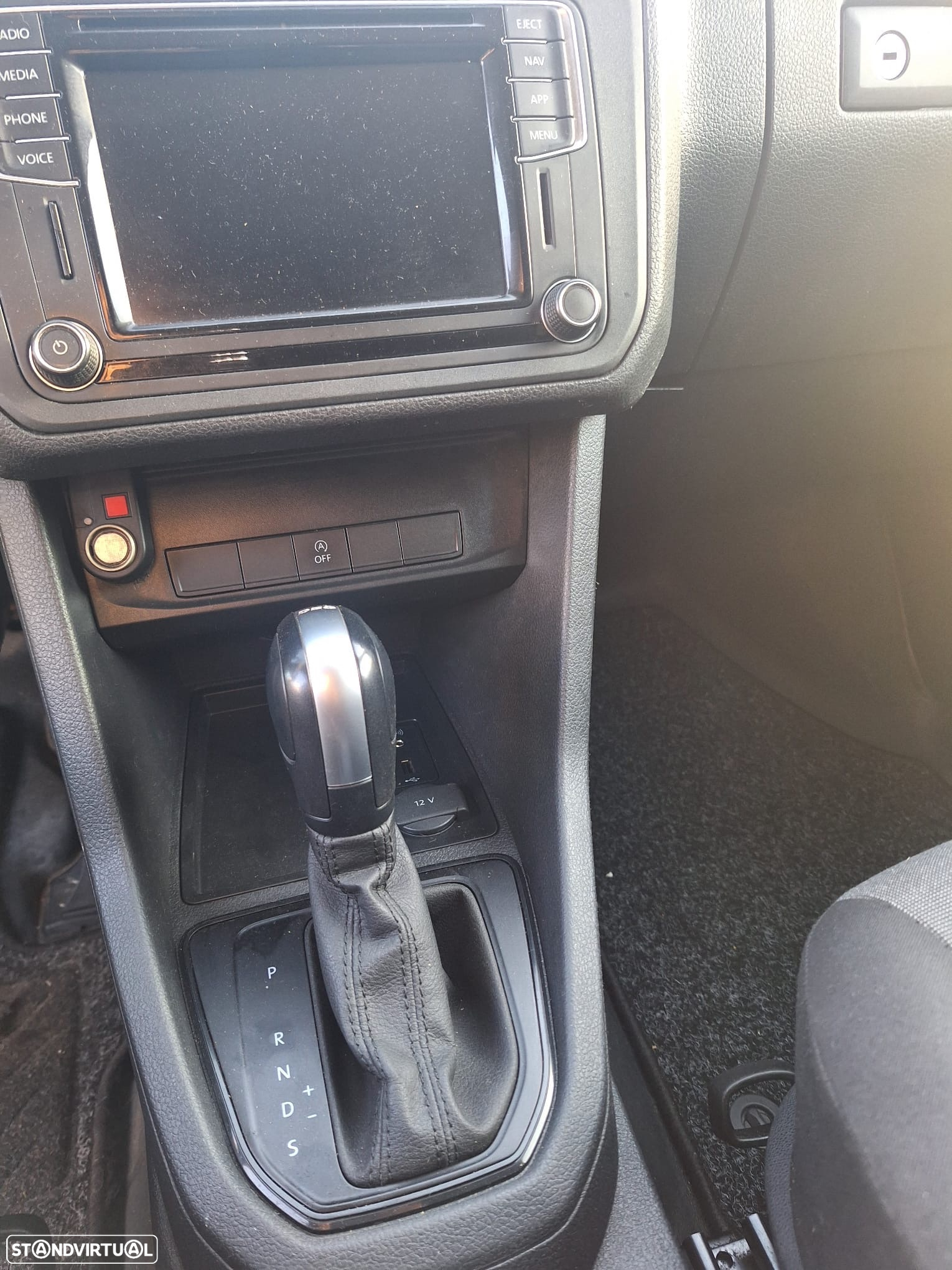 VW Caddy - 10