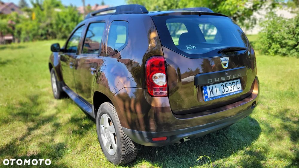 Dacia Duster 1.6 Laureate 4x4 - 3