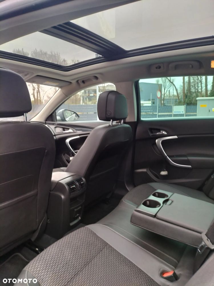 Opel Insignia - 40