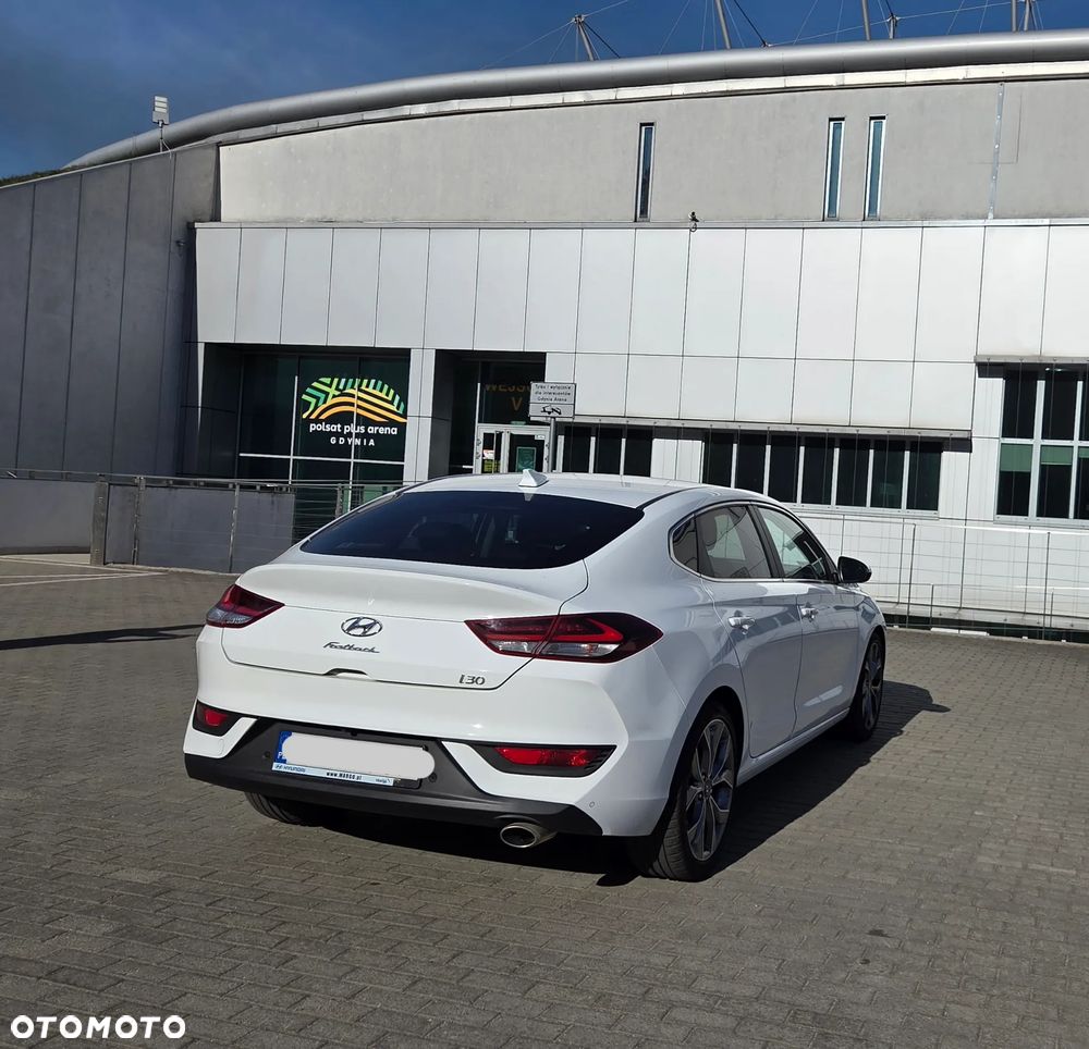 Hyundai i30 1.5 T-GDI 48V Premium DCT - 3