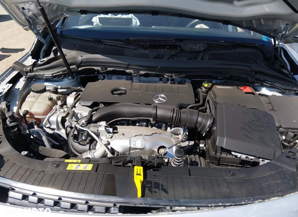 Mercedes-Benz GLA 250 8G-DCT AMG Line - 7