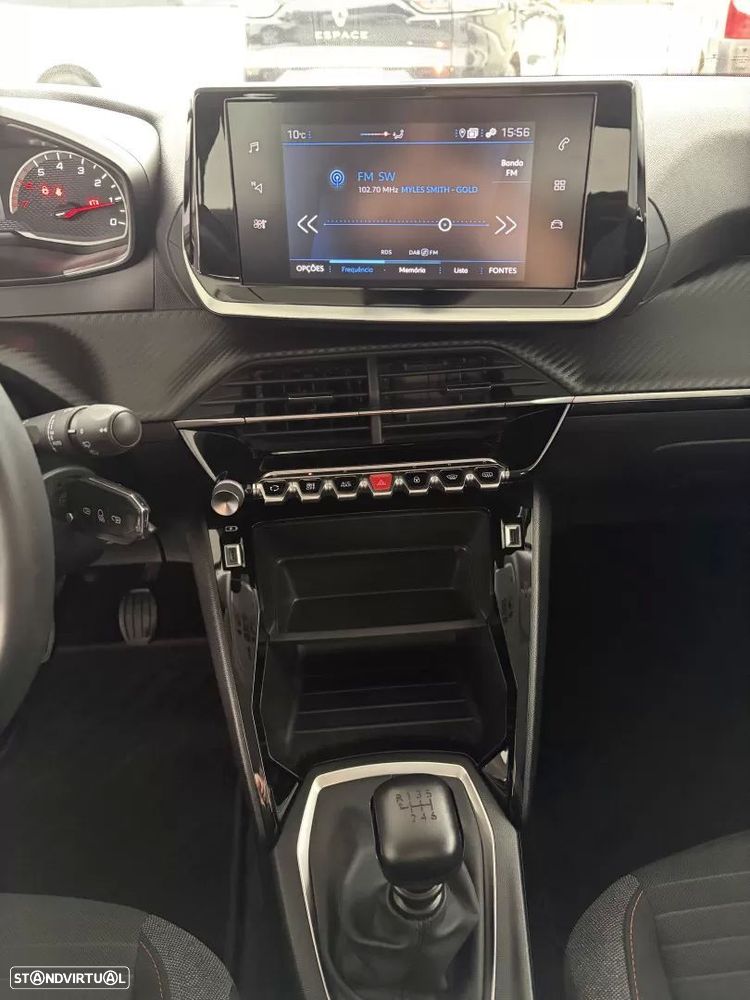 Peugeot 2008 BlueHDi 110 Active Pack - 11