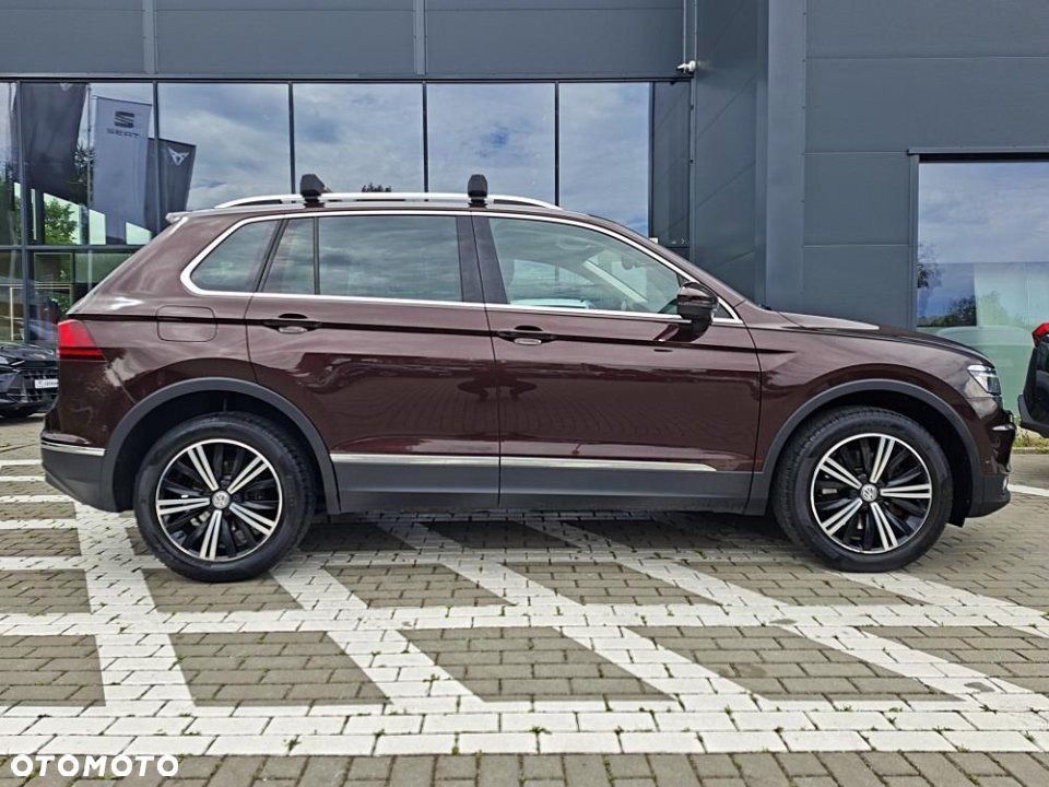 Volkswagen Tiguan - 5