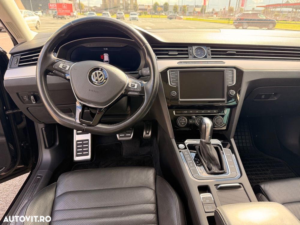 Volkswagen Passat - 20