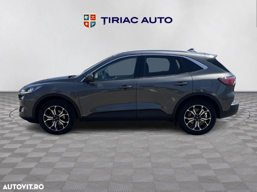 Ford Kuga - 2