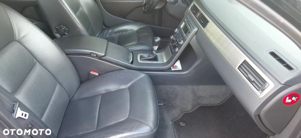 Volvo V70 2.0D Summum - 20