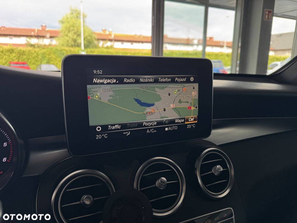 Mercedes-Benz GLC 250 d 4Matic 9G-TRONIC AMG Line - 30