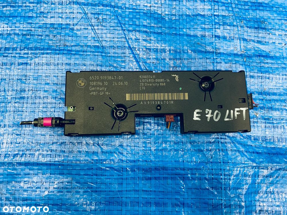 MODUŁ WZMACNIACZ ANTENY ANTENOWY BMW X5 E70 LIFT 11R ; 506737 ORYGINAŁ - 1