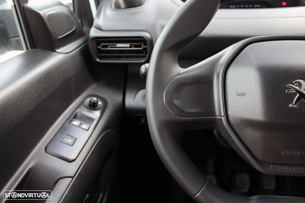 Peugeot Partner 1.5 BlueHDi Premium Standard - 9