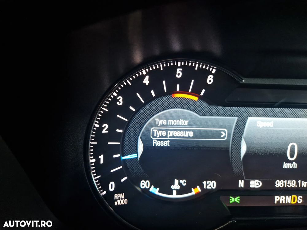 Ford Mondeo - 23