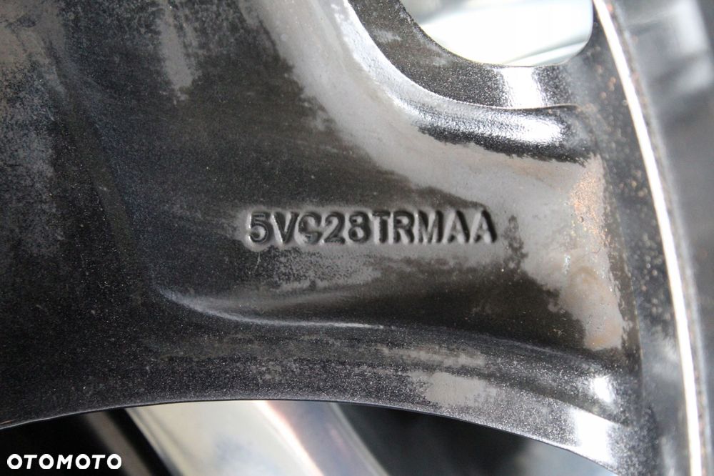 jeep compass renegade 18cali 5x110 et40 7j tpms - 9