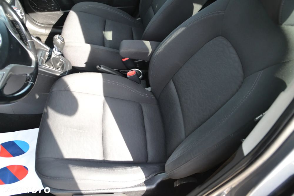 Hyundai ix20 1.6 blue Comfort - 23