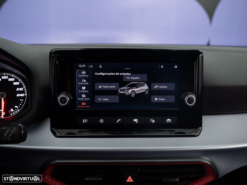 SEAT Arona 1.0 TSI FR - 32