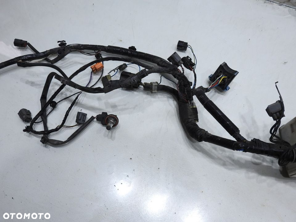WIĄZKA INSTALACJA KOMORY SILNIKA MAZDA 5 II 1.6 D - 9