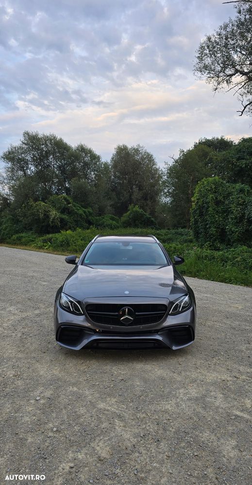 Mercedes-Benz E 220 d 9G-TRONIC AMG Line - 3