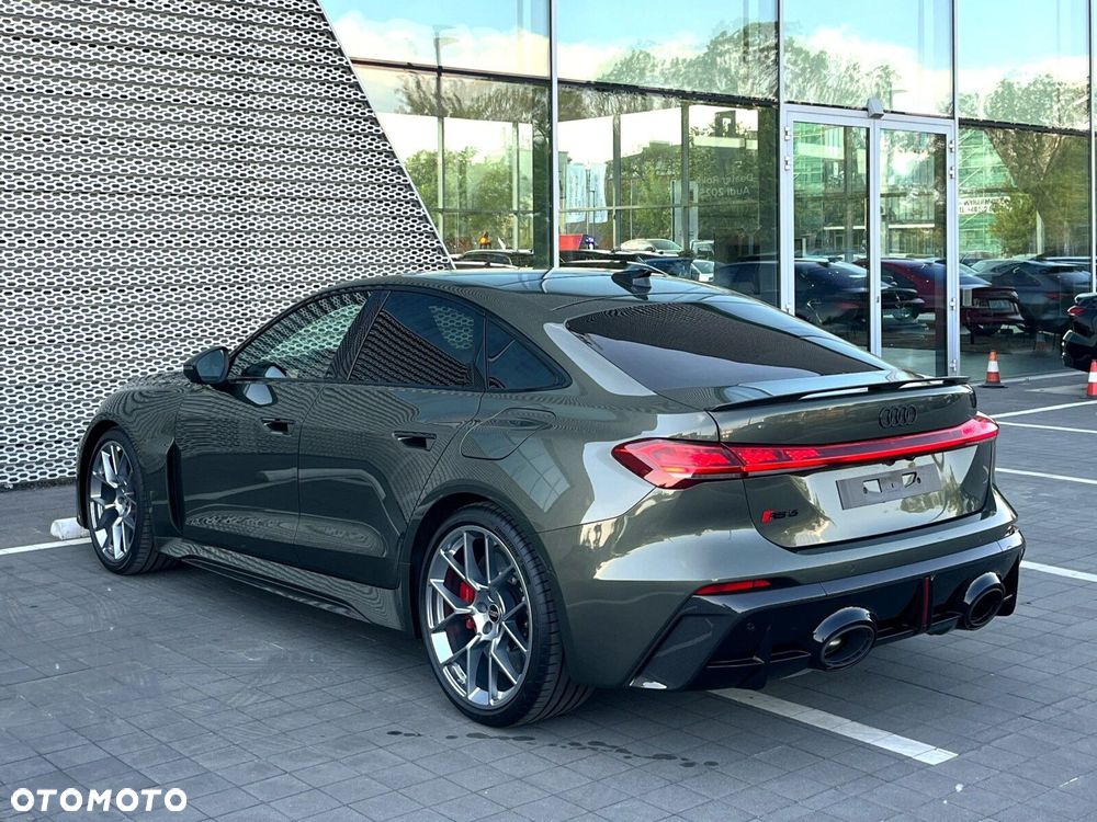Audi RS5 Limousine - 10