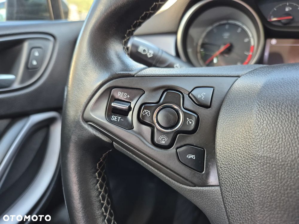Opel Astra 1.4 Essentia - 20