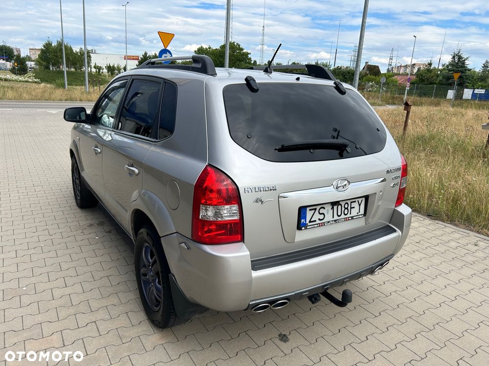 Hyundai Tucson 2.0 CRDi VGT 4WD GLS - 4