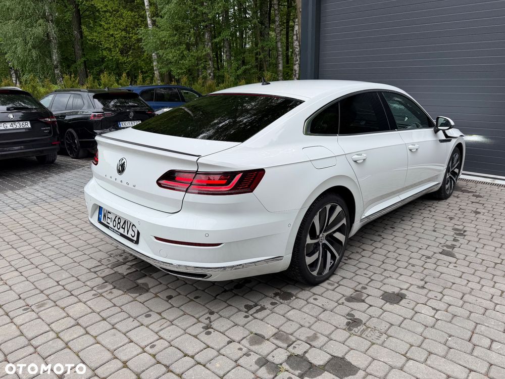 Volkswagen Arteon 2.0 TDI SCR R-Line DSG - 2