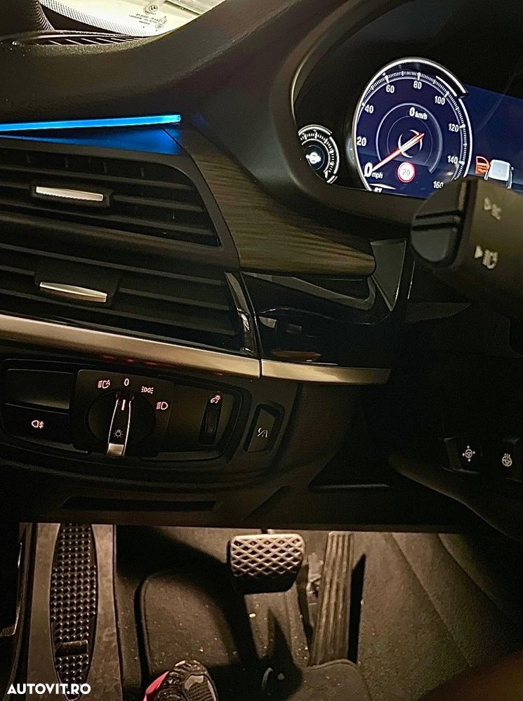 BMW X5 M M50d - 13