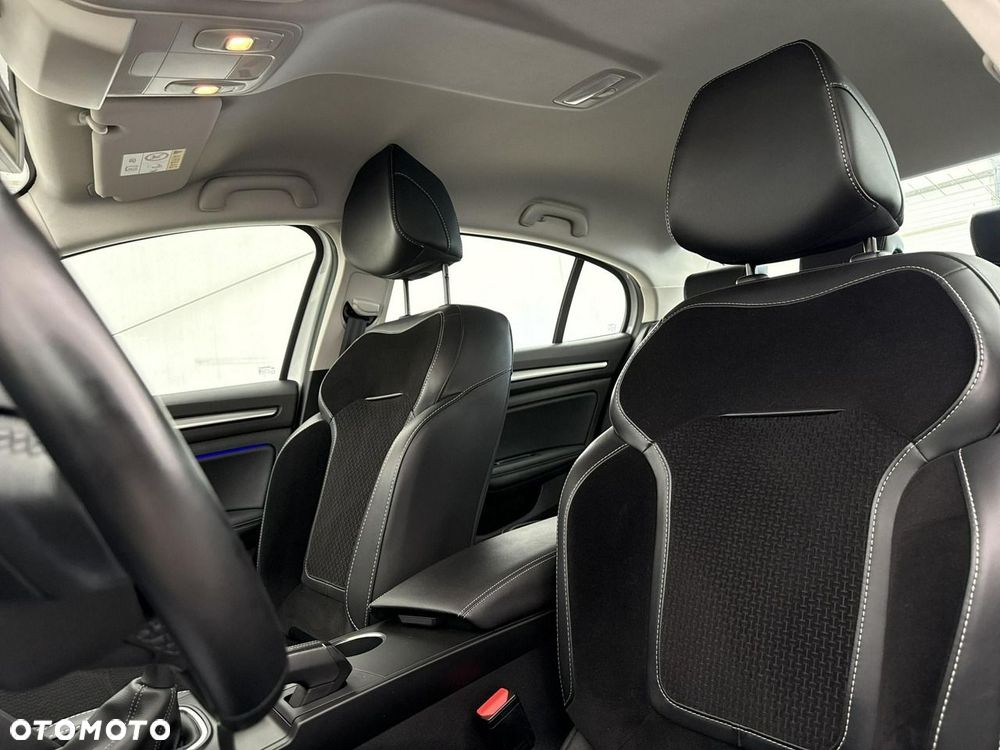 Renault Megane - 12