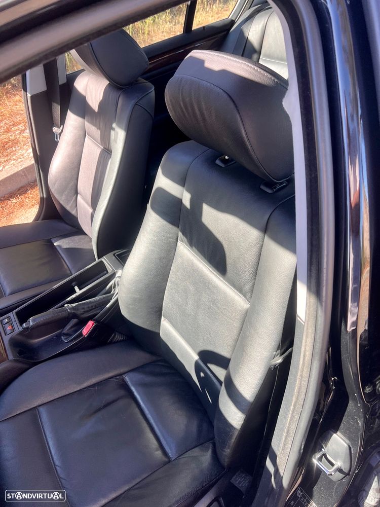 BMW 320 i - 20