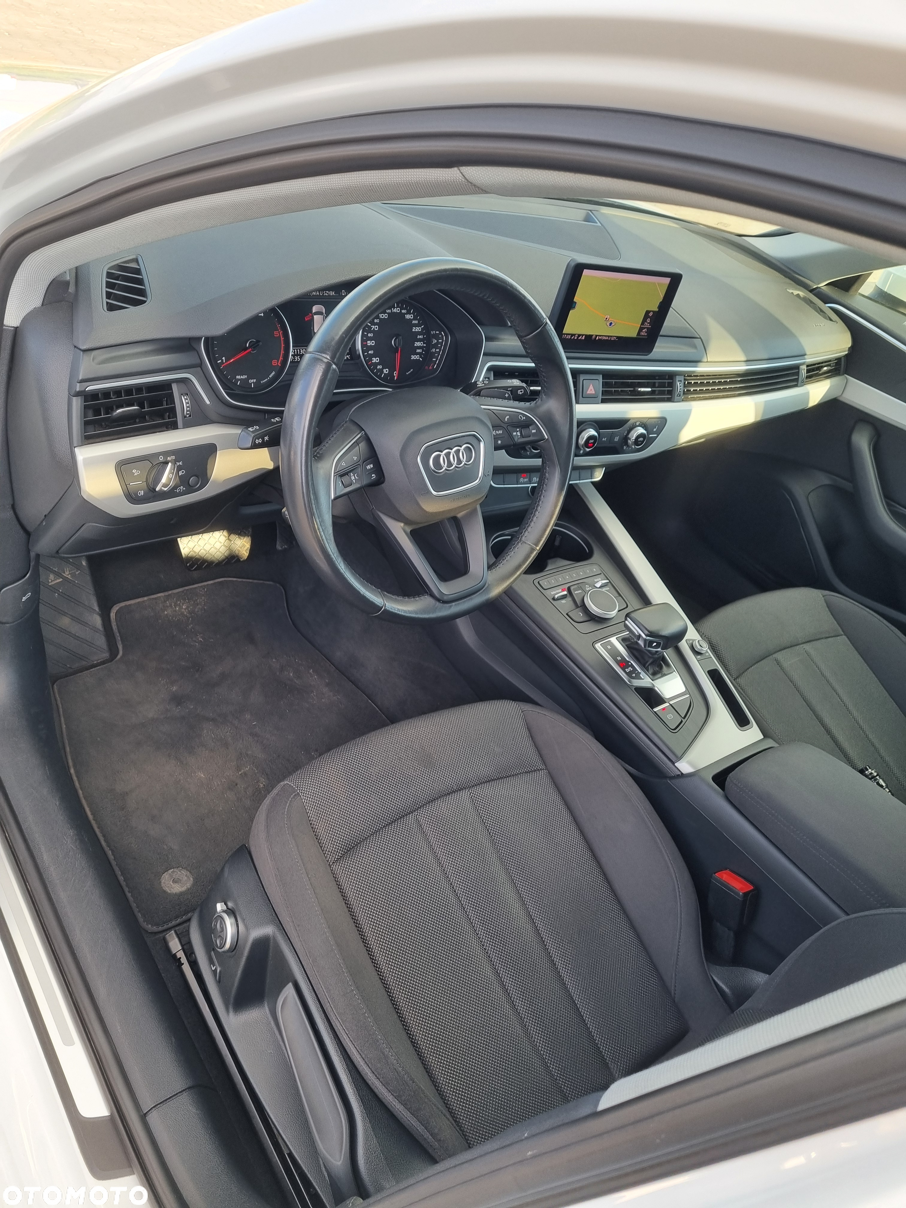 Audi A4 Avant 2.0 TDI S tronic - 10
