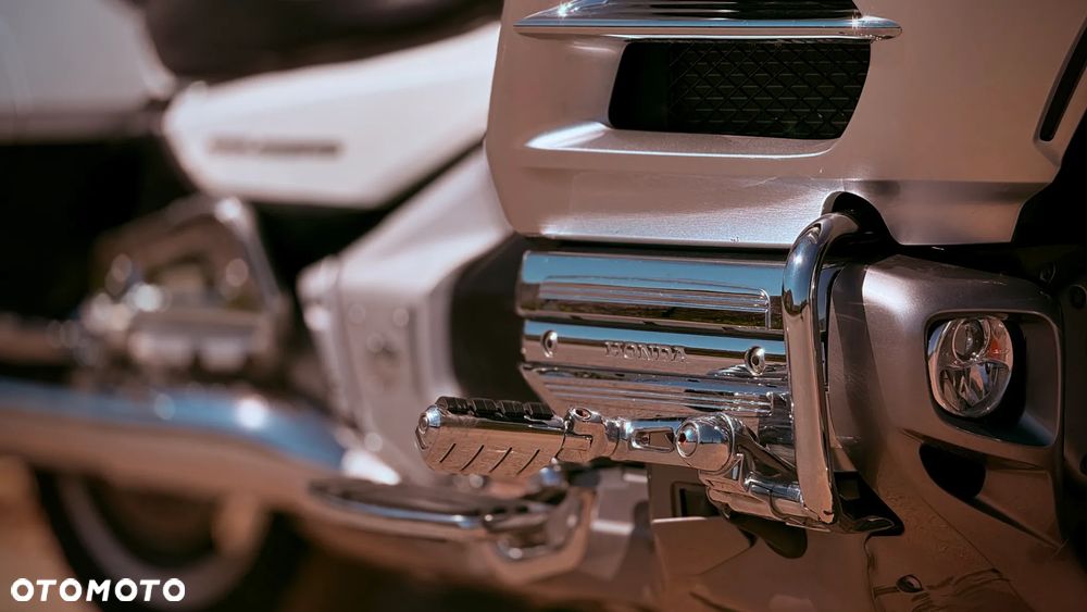 Honda GL - 26