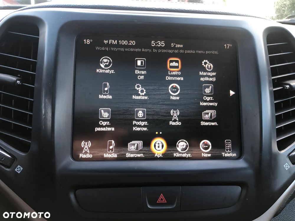 Jeep Cherokee - 25