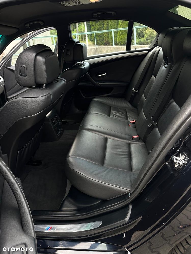 BMW Seria 5 - 11
