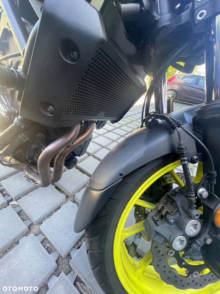 Yamaha MT - 5
