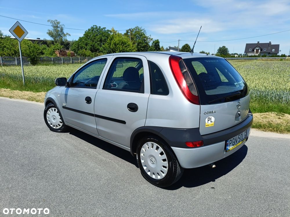 Opel Corsa - 4