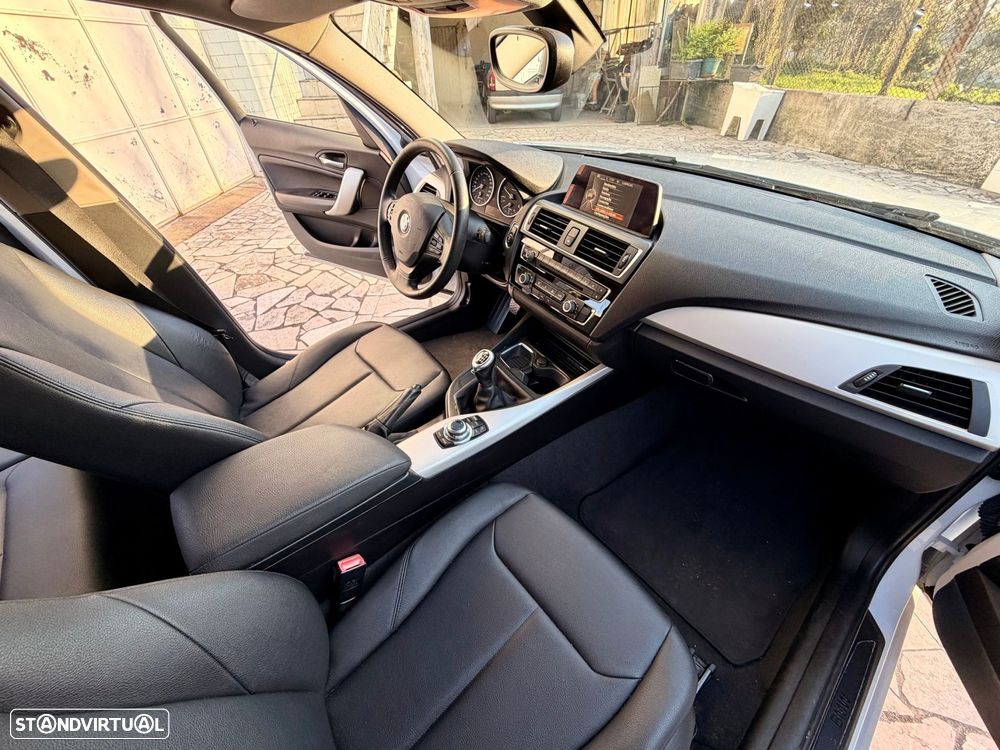 BMW 116 d Line Sport - 14