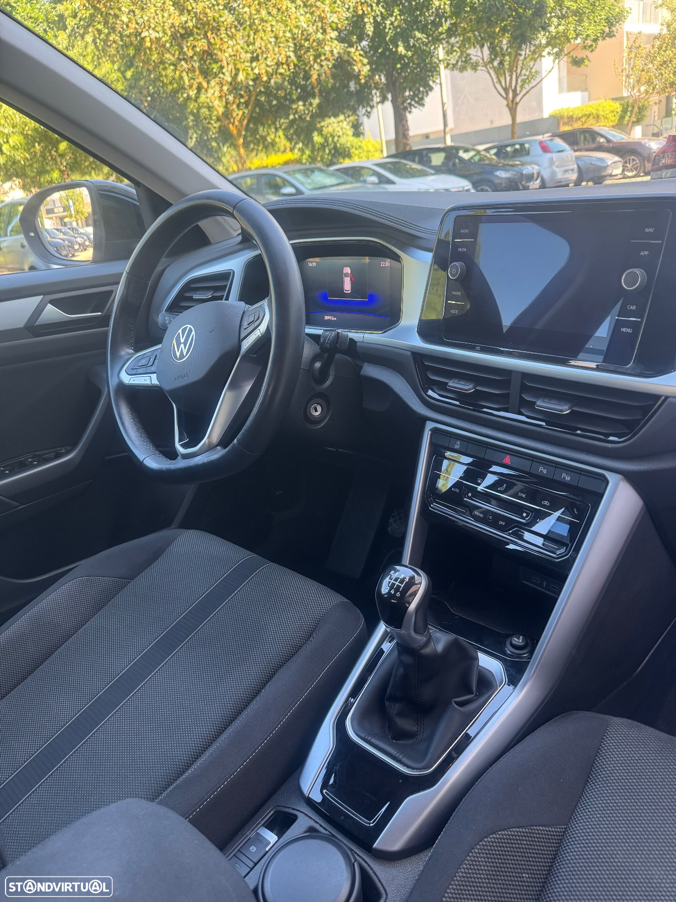 VW T-Roc 1.0 TSI Life - 6