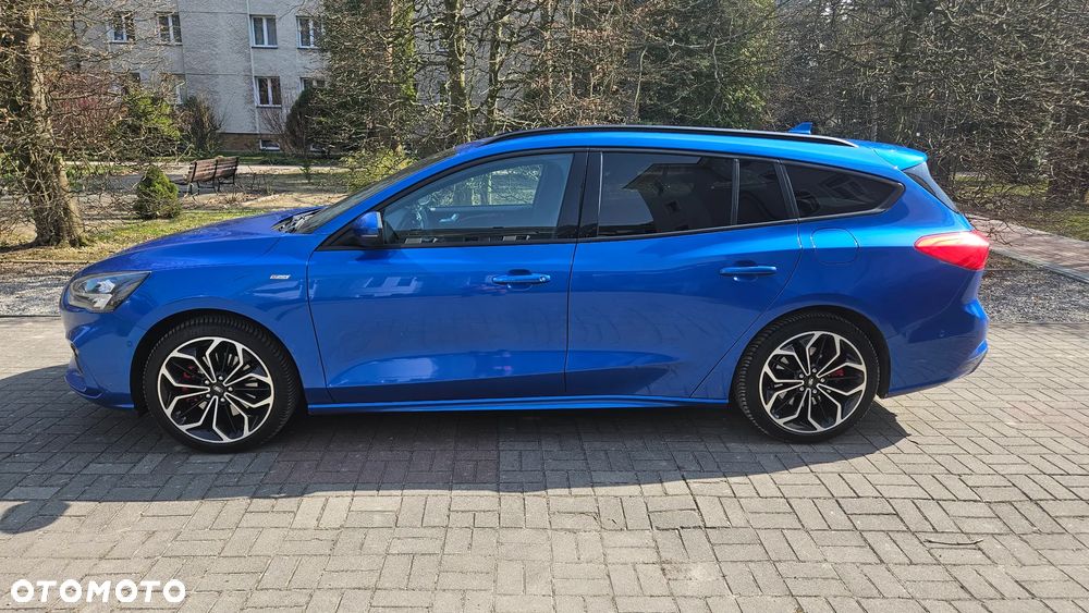 Ford Focus 1.5 EcoBoost Titanium ASS - 6