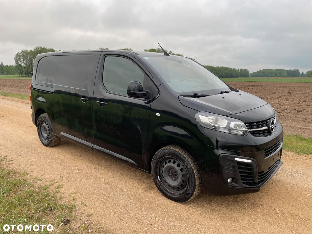 Opel Vivaro C - 2