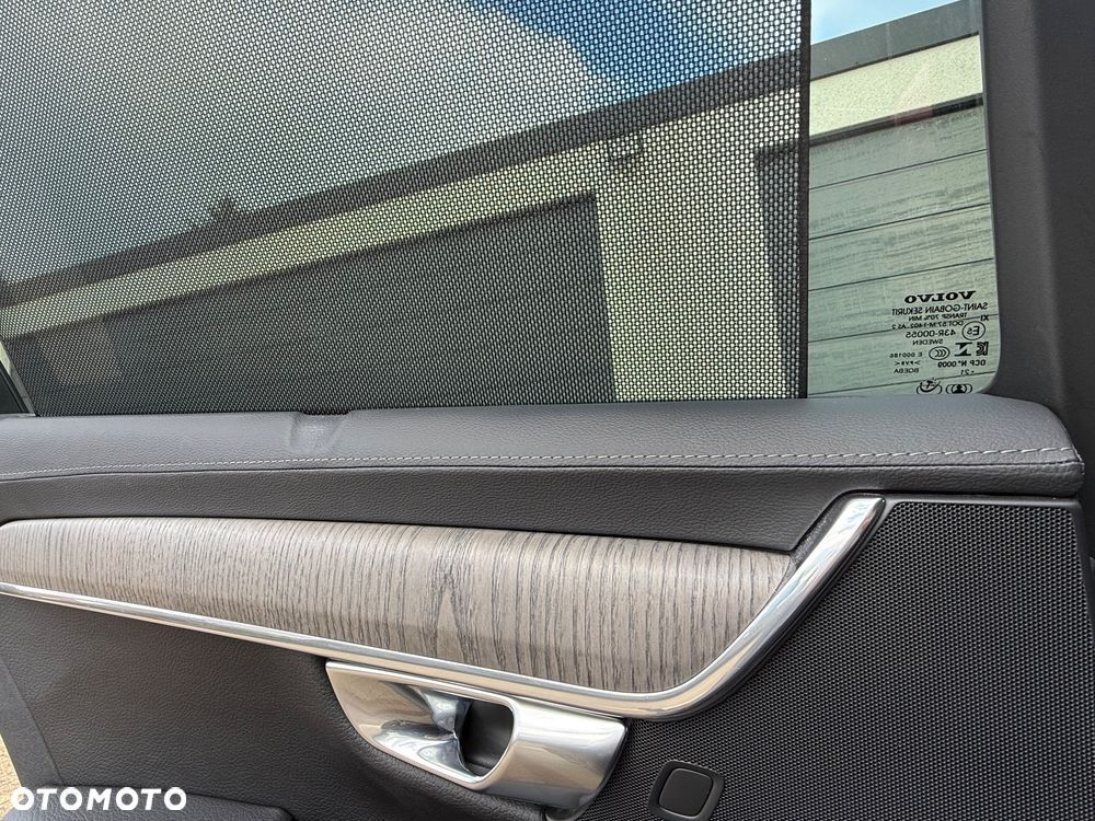 Volvo V90 T8 Recharge AWD Geartronic Inscription - 33