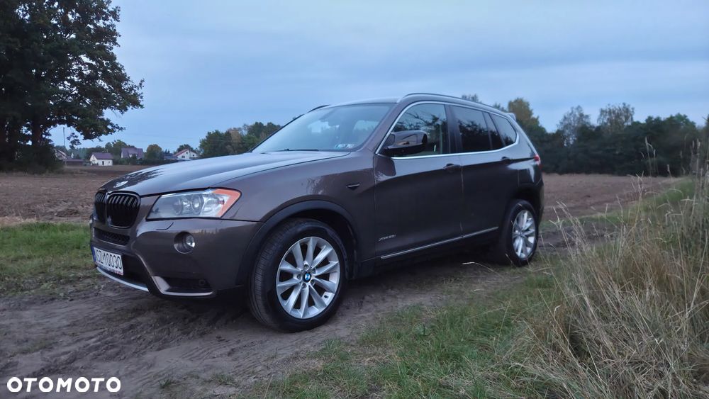 BMW X3 28i xDrive - 2
