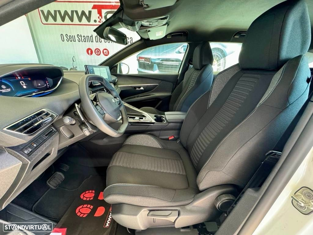 Peugeot 3008 1.5 BlueHDi Active Pack EAT8 - 11