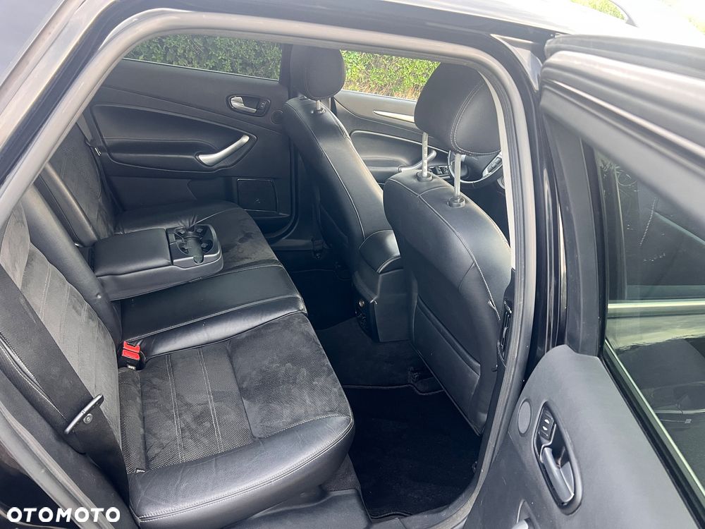Ford Mondeo 2.0 TDCi Titanium X - 9