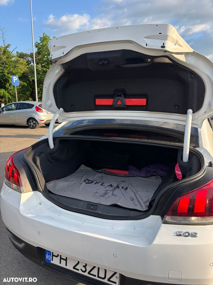 Peugeot 508 2.0 HDI FAP BVA Allure Aut. - 8