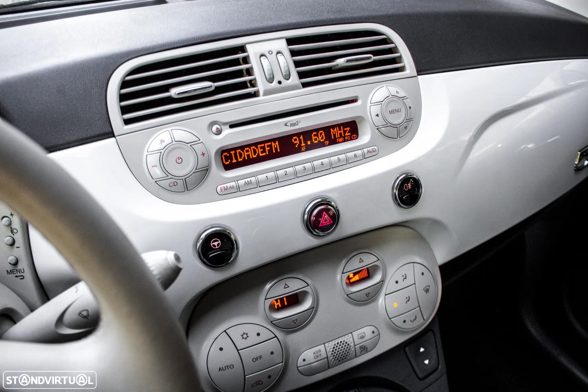 Fiat 500C 1.2 Lounge - 23