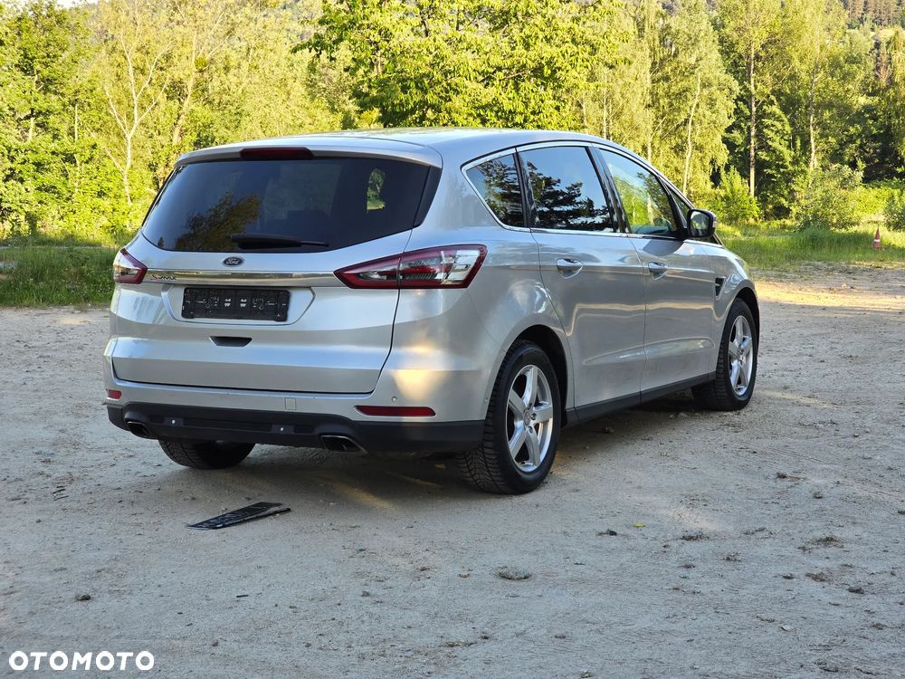 Ford S-Max 2.0 TDCi Titanium PowerShift - 7