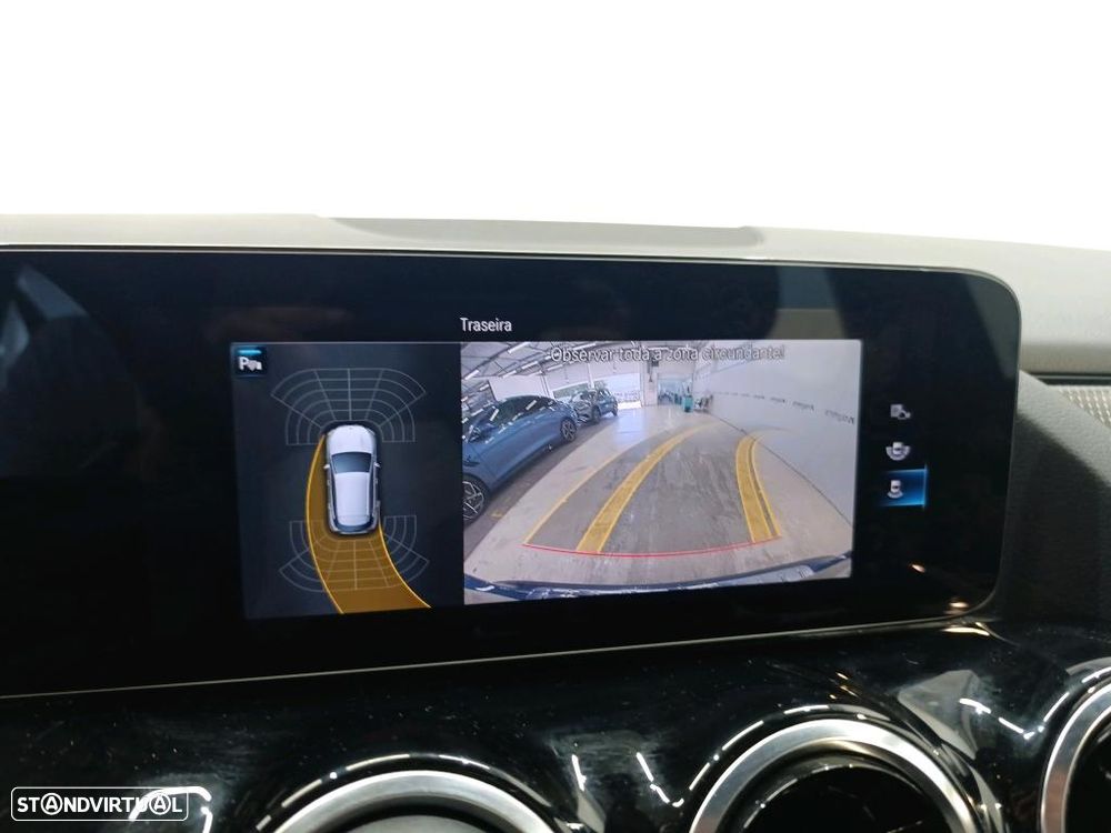 Mercedes-Benz GLA 200 d Progressive - 10